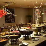 Innside Confort Suites Jardins
